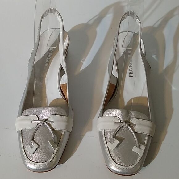Bruno Magli Slingback Metallic Chunk Heels 40 - Picture 1 of 8